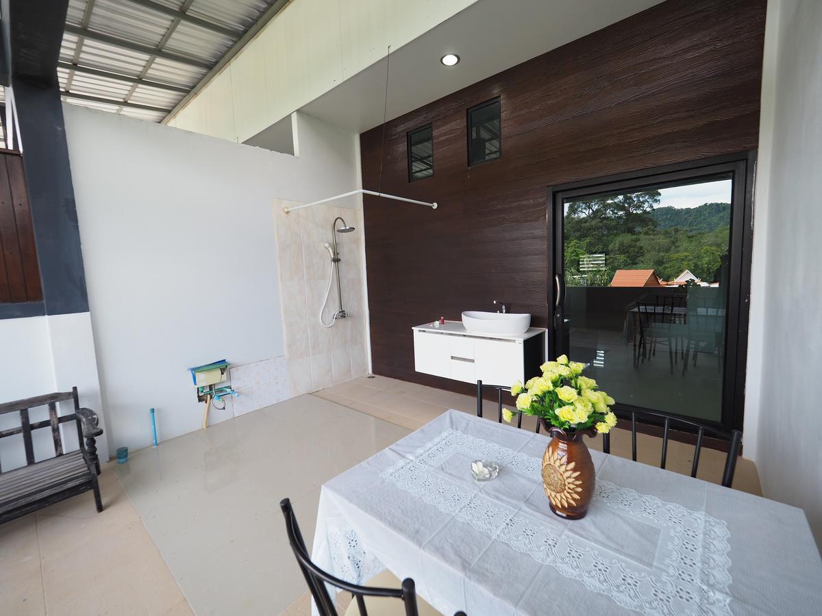 Poonsap Apartment Ban Ai Dao Buitenkant foto